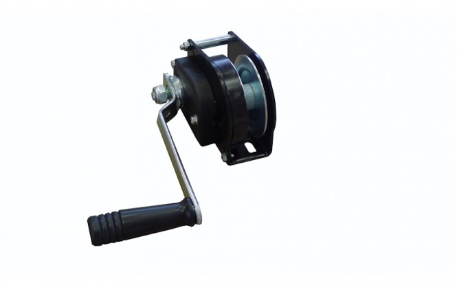 وینچ دستی کشنده افقی با ظرفیت 650 کیلوگرم مدل 8 AFLM 270 kg ساخت هوچز فرانسه